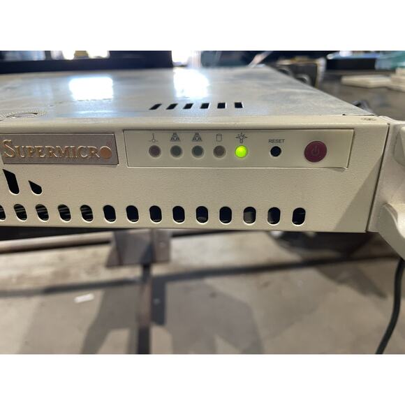 Super micro Server - Picture 2 of 9